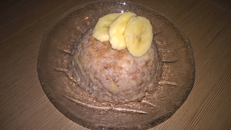 Budincă cu hrișcă și banană