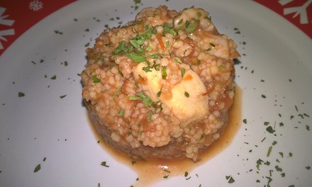 Iepure cu sos de roșii și cous-cous