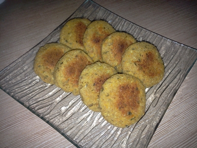 Chifteluțe cu linte roșie (porție mică)