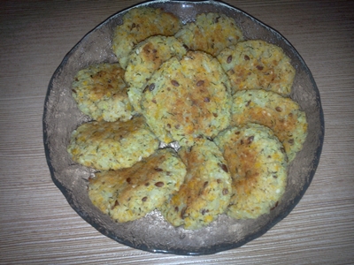 Chifteluțe cu orez, brânză de vaci și dovleac plăcintar