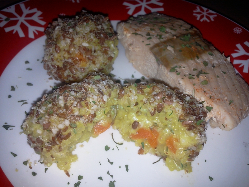 Somon poșat cu bulete de orez și semințe