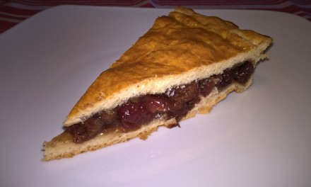 Plăcintă cu cireșe