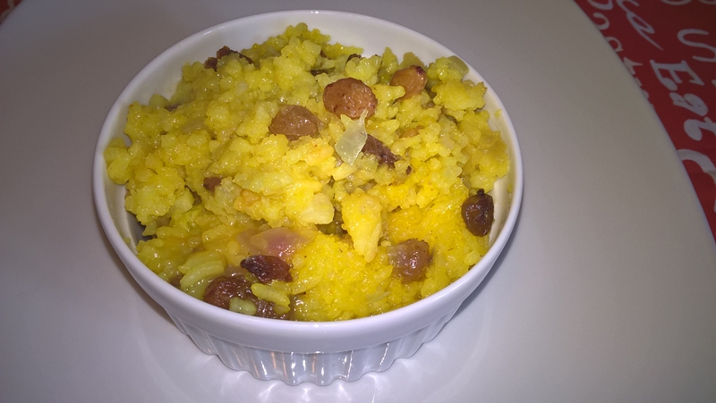 Orez cu șofran și stafide