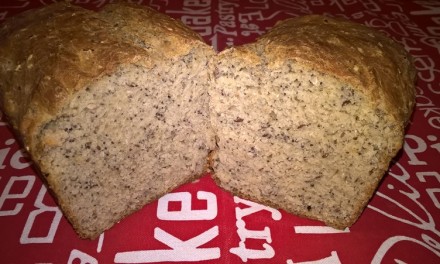 Pâine neagră cu semințe