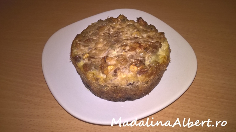 Budincă cu stafide și nucă